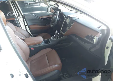 2025 Subaru Outback Touring Xt z USA, uszkodzony, nr VIN 4S4BTGPD2S3107548